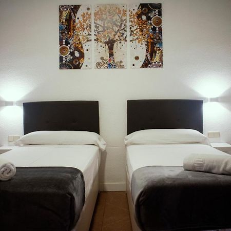 Hostal Artico Μαδρίτη Εξωτερικό φωτογραφία