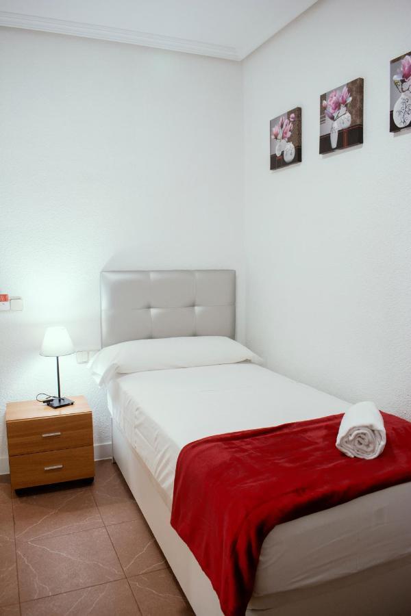 Hostal Artico Μαδρίτη Εξωτερικό φωτογραφία