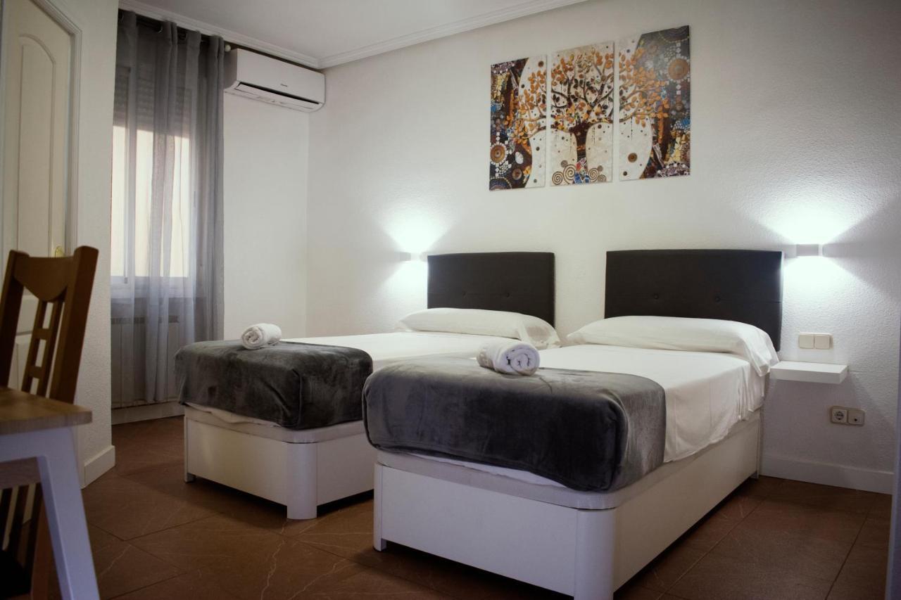 Hostal Artico Μαδρίτη Εξωτερικό φωτογραφία