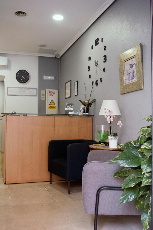 Hostal Artico Μαδρίτη Εξωτερικό φωτογραφία