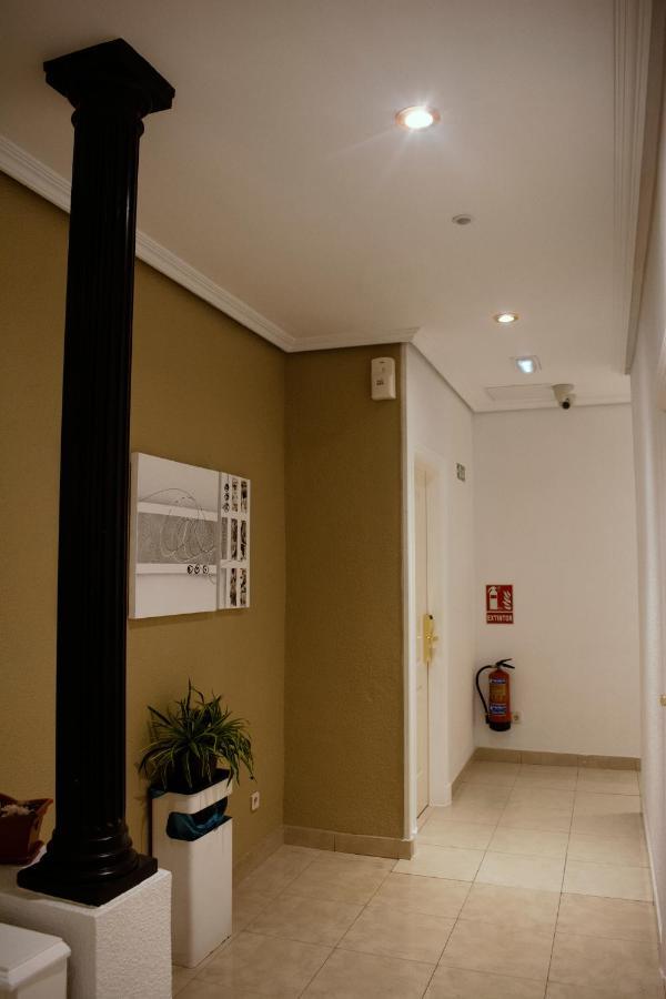 Hostal Artico Μαδρίτη Εξωτερικό φωτογραφία