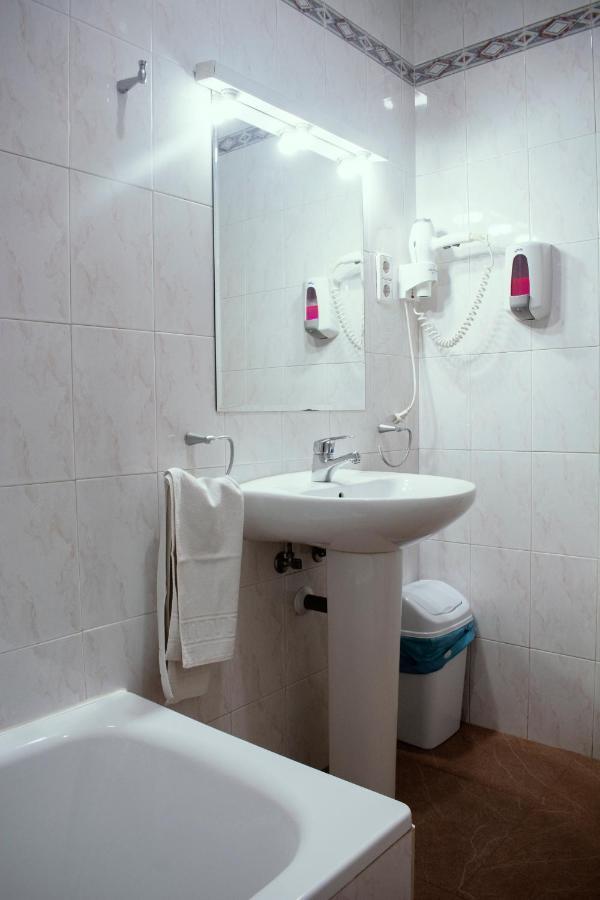 Hostal Artico Μαδρίτη Εξωτερικό φωτογραφία